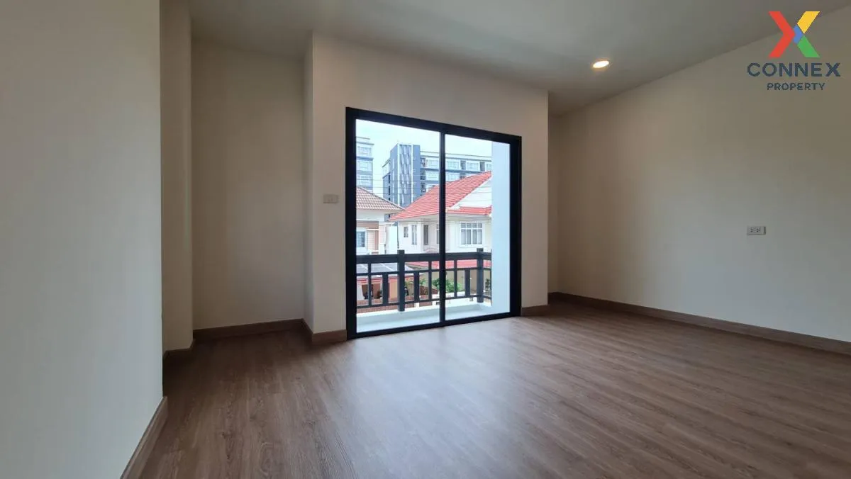 For Sale House , Baan Flora Ville Rangsit - Pathum Thani , newly 