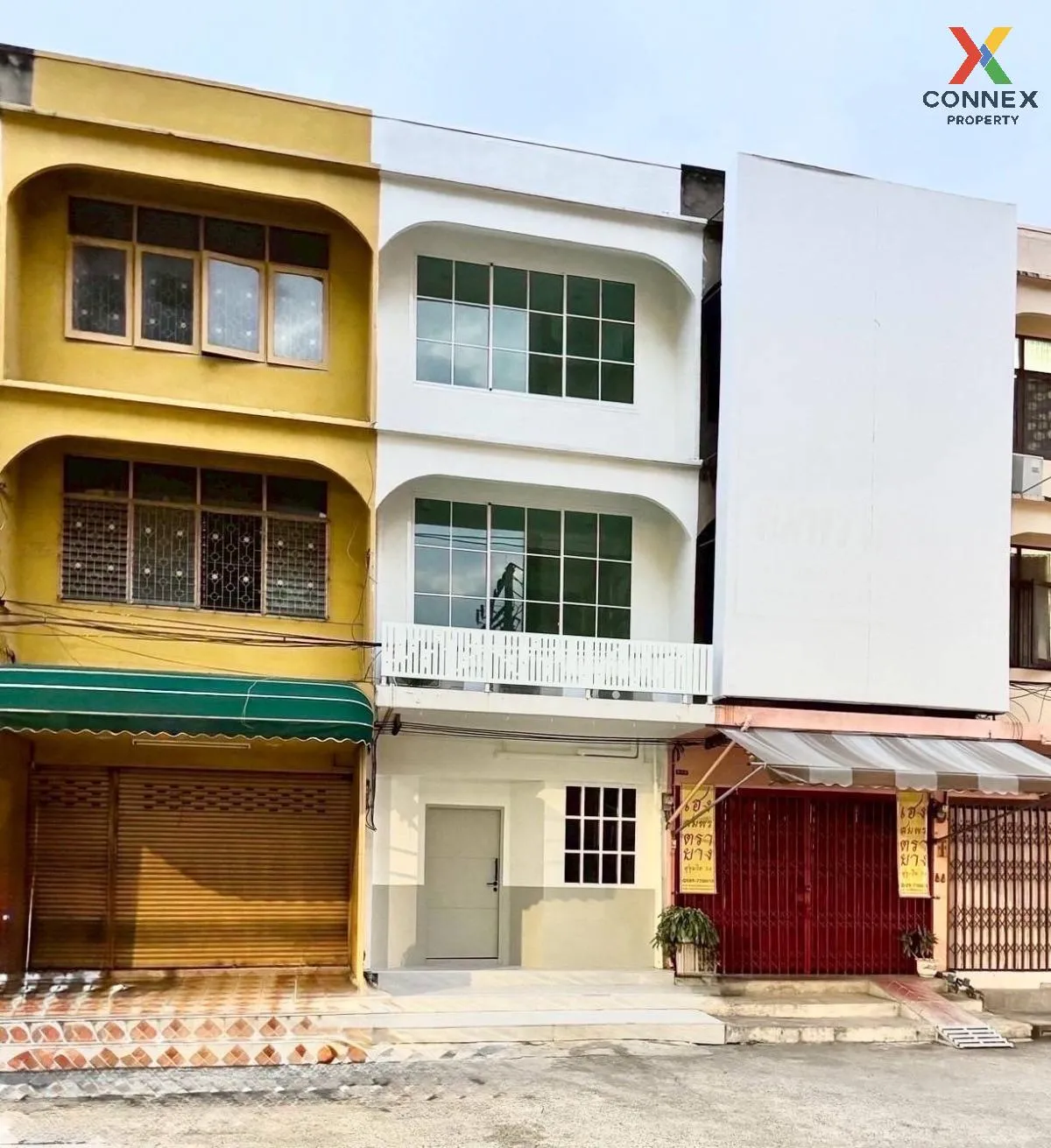 For Rent Townhome , Sukhumvit 54 , newly renovated , Phra Khanong 1