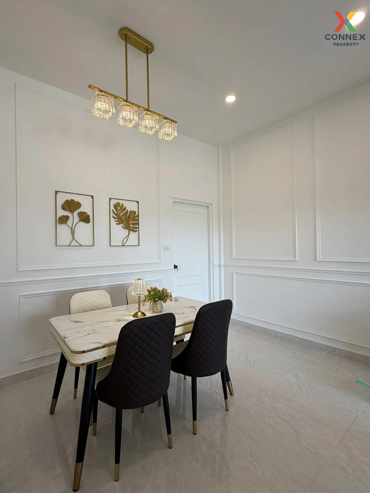 ขายบ้านพูลวิลล่า ทำเลทอง เนื้อที่ 63.8 ตรว หนองปรือ ชลบุรี เมืองพ ขายบ้านพูลวิลล่า ทำเลทอง เนื้อที่ 63.8 ตรว หนองปรือ ชลบุรี เมืองพ