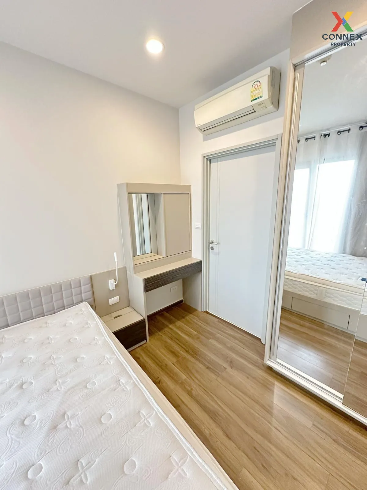 For Rent Condo , Onyx Phaholyothin , BTS-Saphan Khwai , Sam Sen N