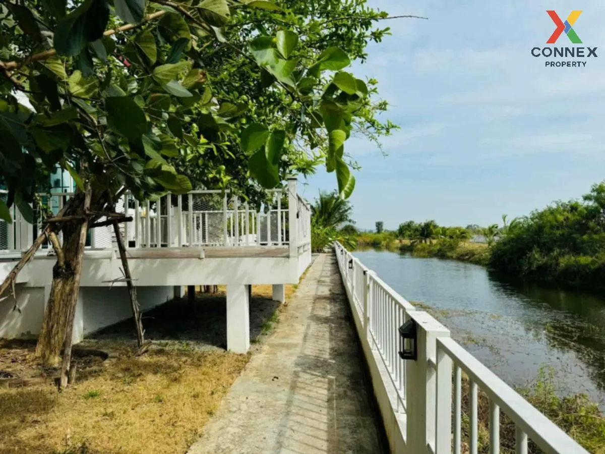 For Sale House with land 238 sq m. Hua Hin , Thap Tai , Hua Hin ,