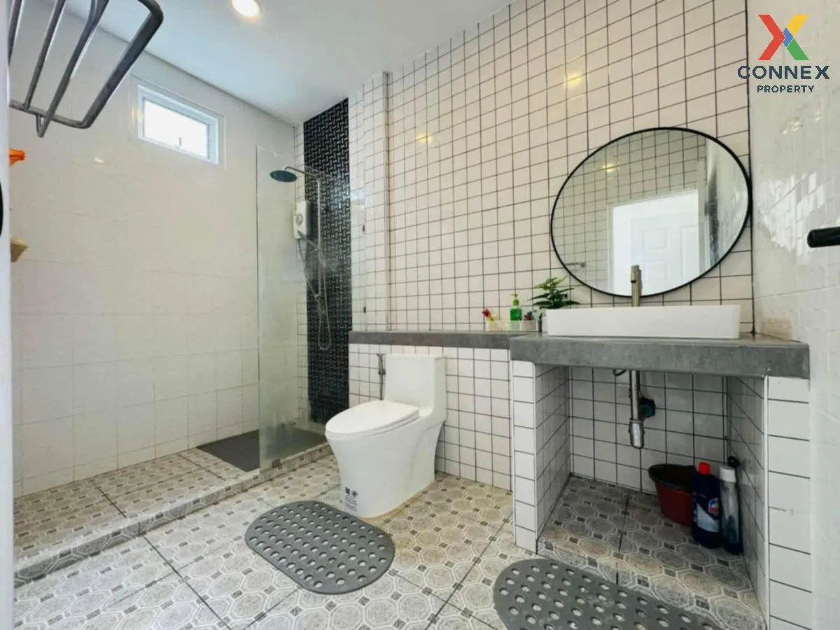 For Sale House with land 238 sq m. Hua Hin , Thap Tai , Hua Hin ,