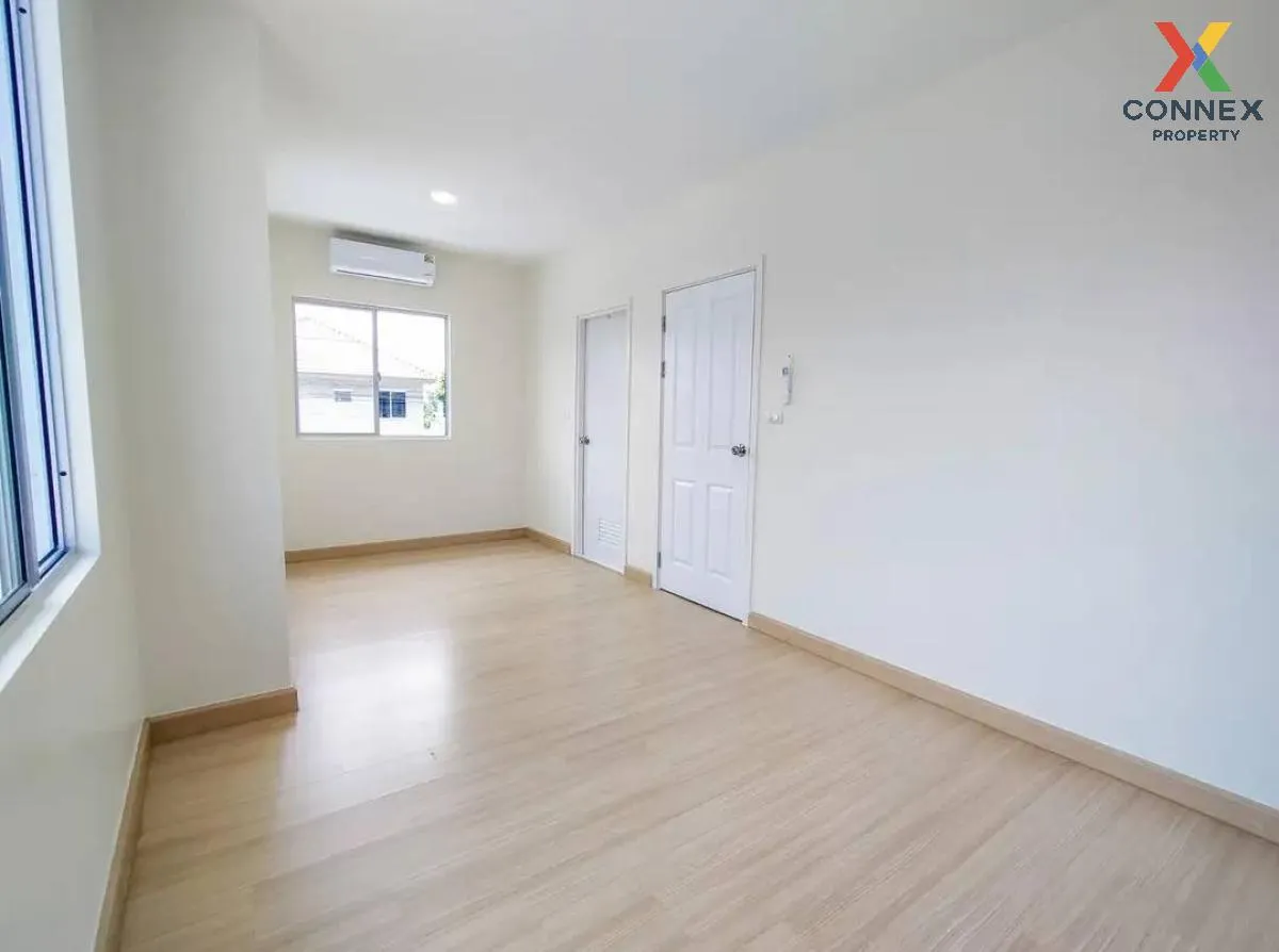 For Sale Townhouse/Townhome  , Pruksa Ville 66/2 Bangna - Nhamdae