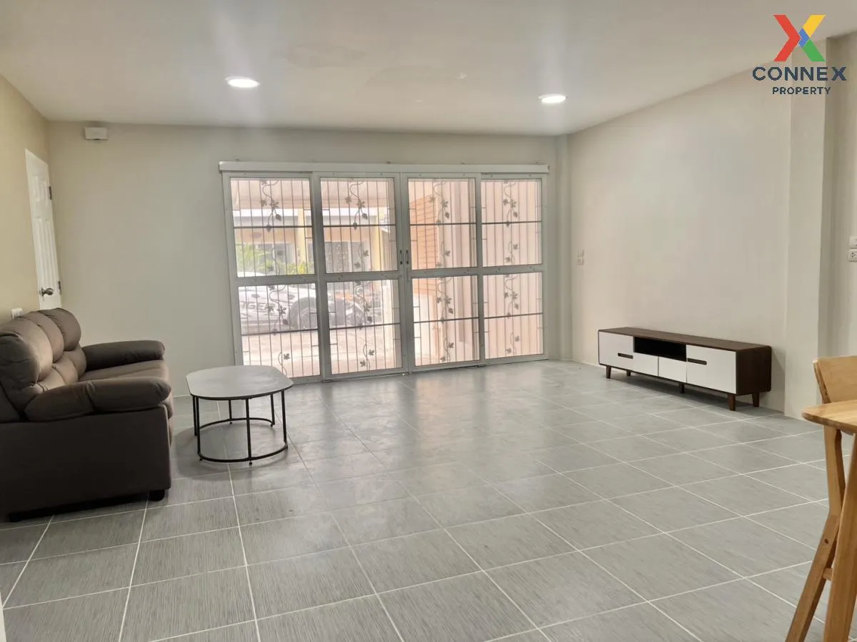 For Sale Townhouse/Townhome  , KALLAPAPREUK GRAND GARDEN , wide f 4