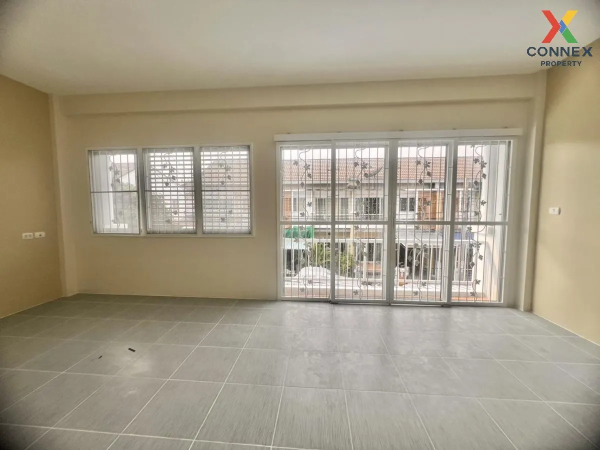 For Sale Townhouse/Townhome  , KALLAPAPREUK GRAND GARDEN , wide f
