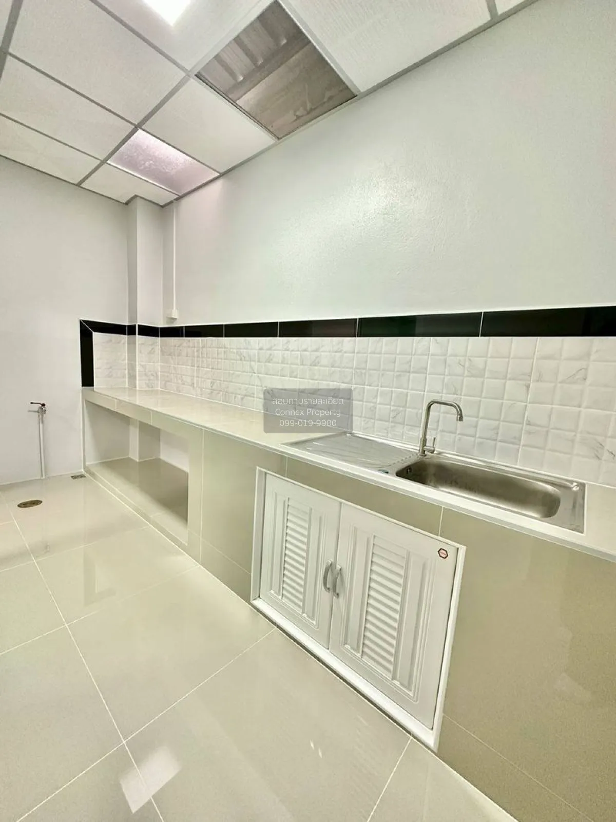 For Sale Townhouse/Townhome  , Baan Lapawan 1 , newly renovated ,