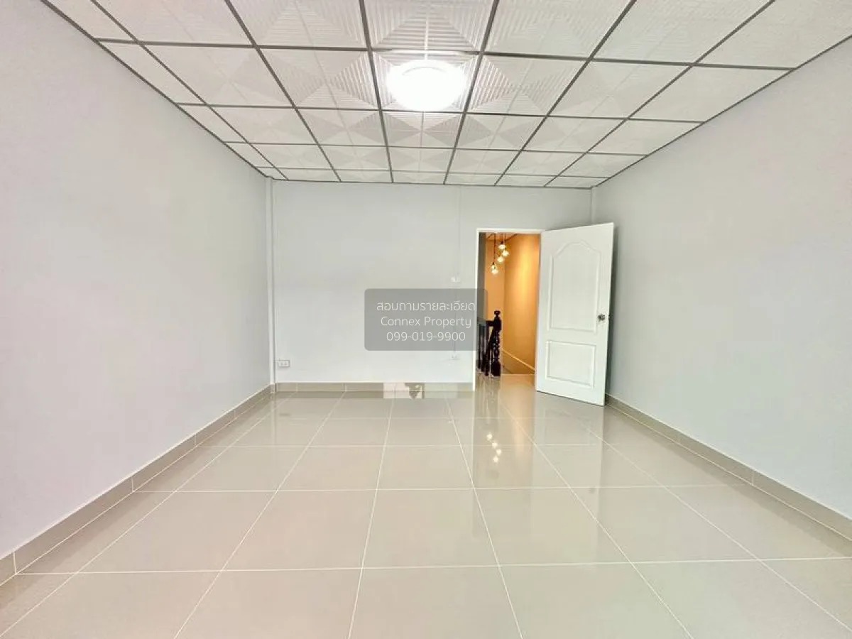 For Sale Townhouse/Townhome  , Baan Lapawan 1 , newly renovated ,