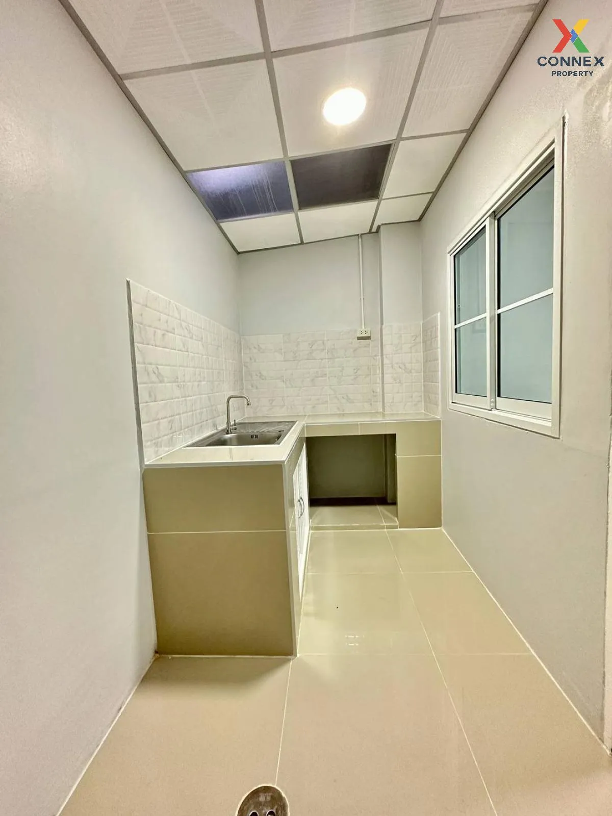 For Sale Townhouse/Townhome  , Baan Phuttachad Bang Rak Yai , new