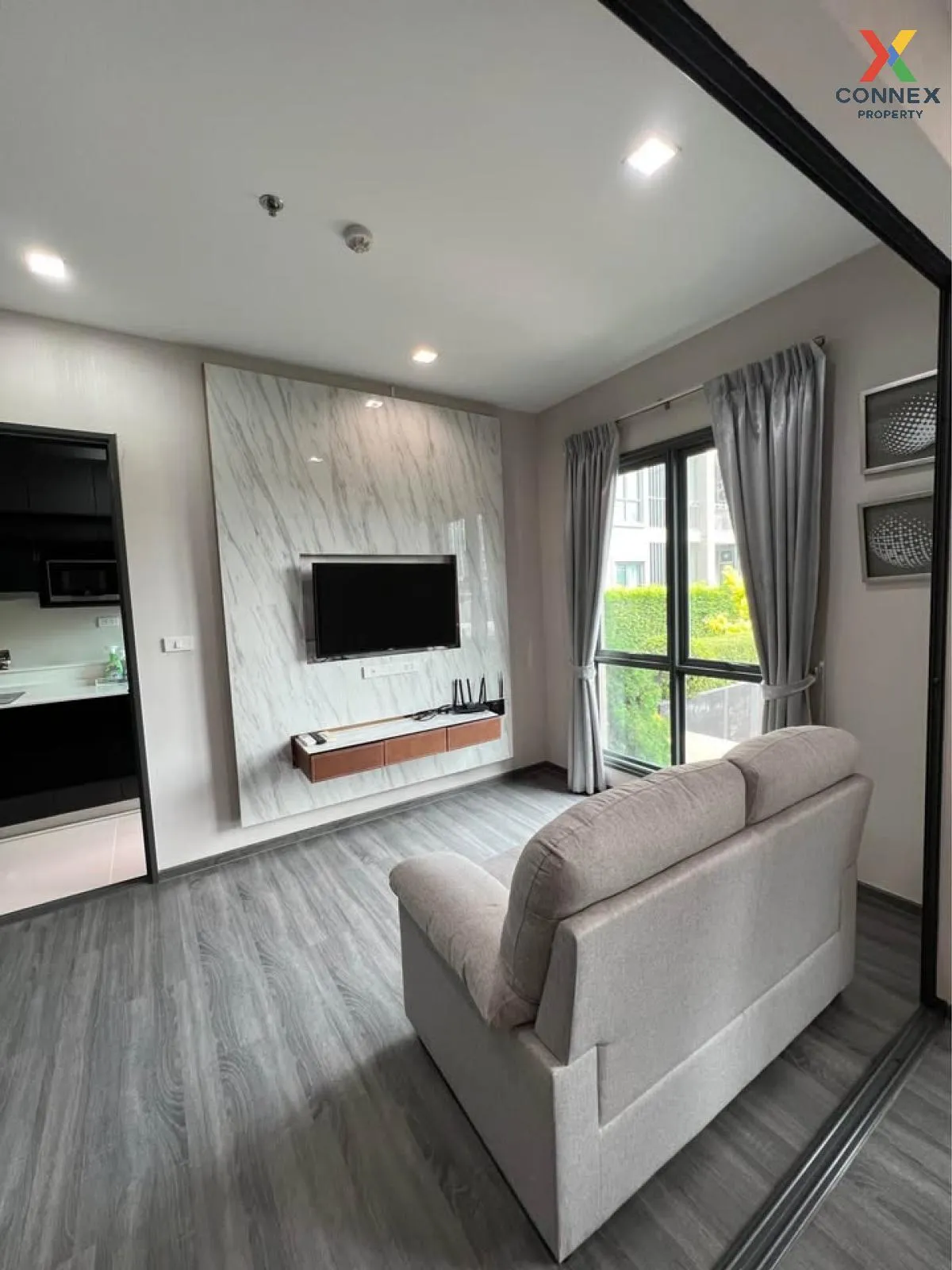 เช่าคอนโด  เดอะริช สาทร - ตากสิน BTS-วงเวียนใหญ่ บางลำภูล่าง เขต  2