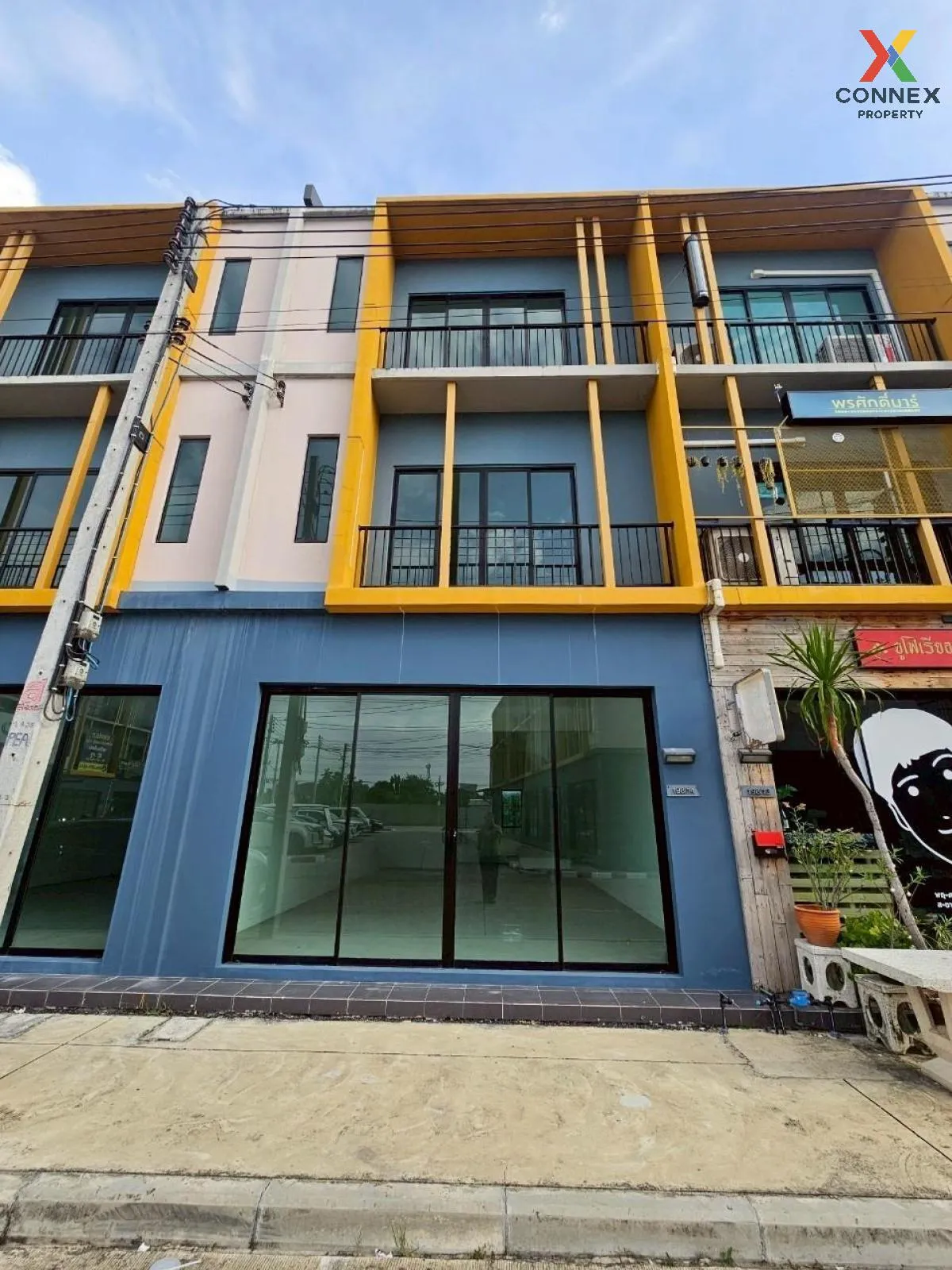 เช่าอาคารพาณิชย์  เดอะ คอนเนค บริซทาวน์ กรุงเทพ - ปทุมธานี บางเดื เช่าอาคารพาณิชย์  เดอะ คอนเนค บริซทาวน์ กรุงเทพ - ปทุมธานี บางเดื 1