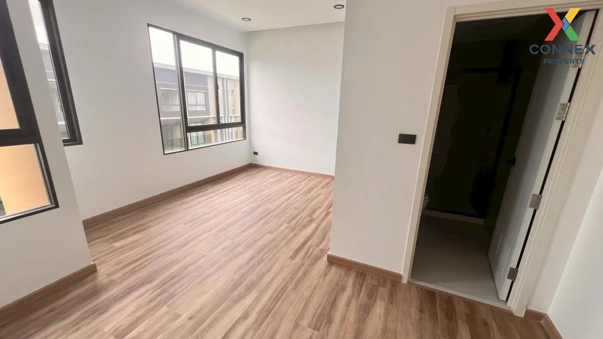 เช่าทาวน์เฮ้าส์/ทาวน์โฮม  พาทิโอ วัชรพล-รามอินทรา MRT-วัชรพล ท่าแ