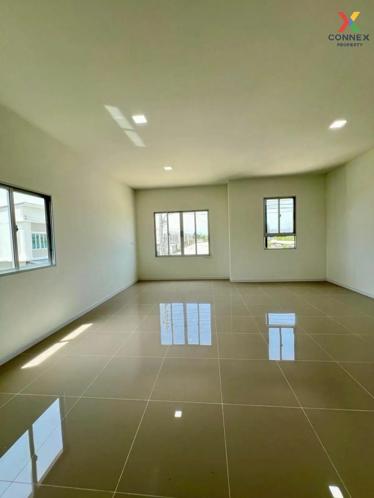 For Rent Commercial Building , Pruksa Ville 91/1 , Sala Ya , Phut