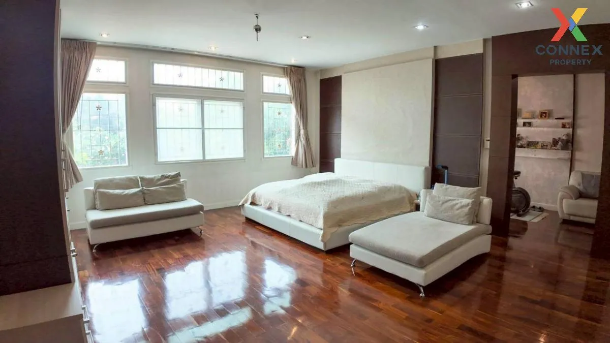 ขายบ้าน  มาสเตอร์พีช เลียบด่วนรามอินทรา ลาดพร้าว เขต ลาดพร้าว กรุ