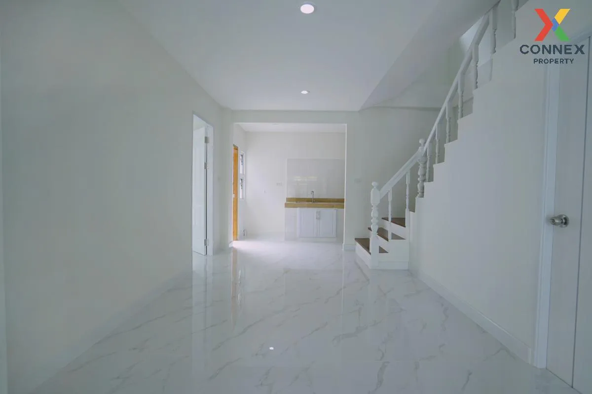 ขายทาวน์เฮ้าส์/ทาวน์โฮม  บ้านบัวทอง 2 ห้องมุม รีโนเวทใหม่ บางรักพ