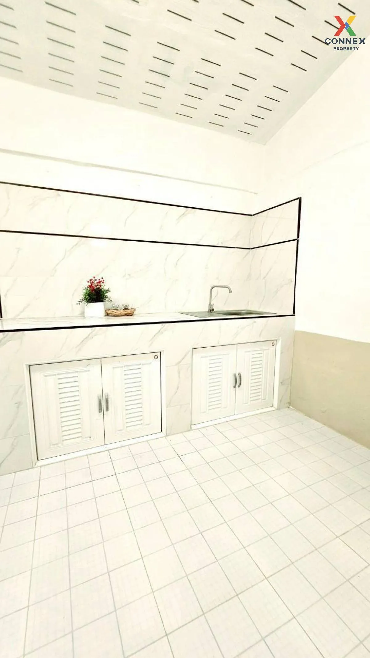 ขายบ้าน  หมู่บ้านฉัตรหลวง ราษฎร์อุทิศ 54 MRT-มีนบุร แสนแสบ เขต มี