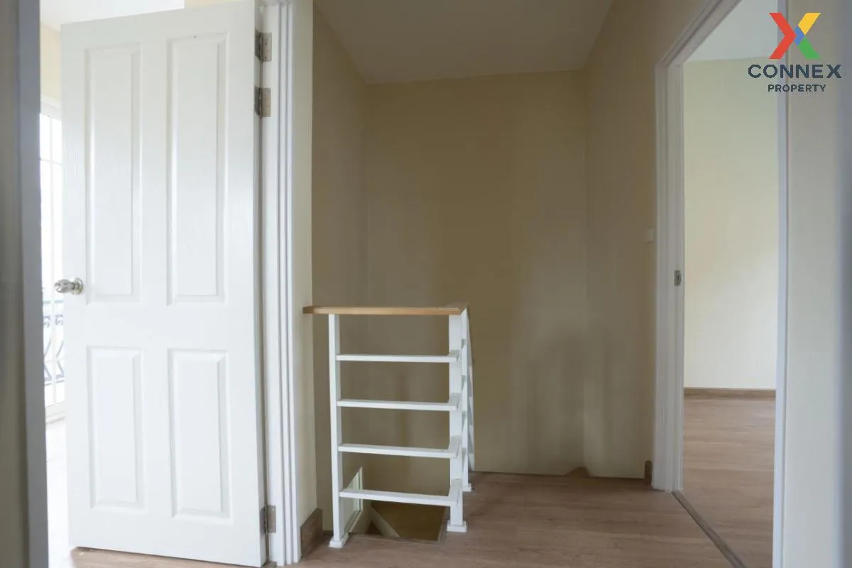 For Sale Townhouse/Townhome  , Golden Town 2 Bangkhae , Lak Song 