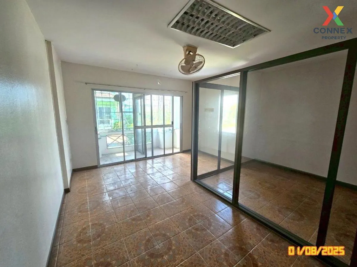 ขายทาวน์เฮ้าส์/ทาวน์โฮม  สินทรัพย์นครการ์เด้นท์ บางแค เขต บางแค ก