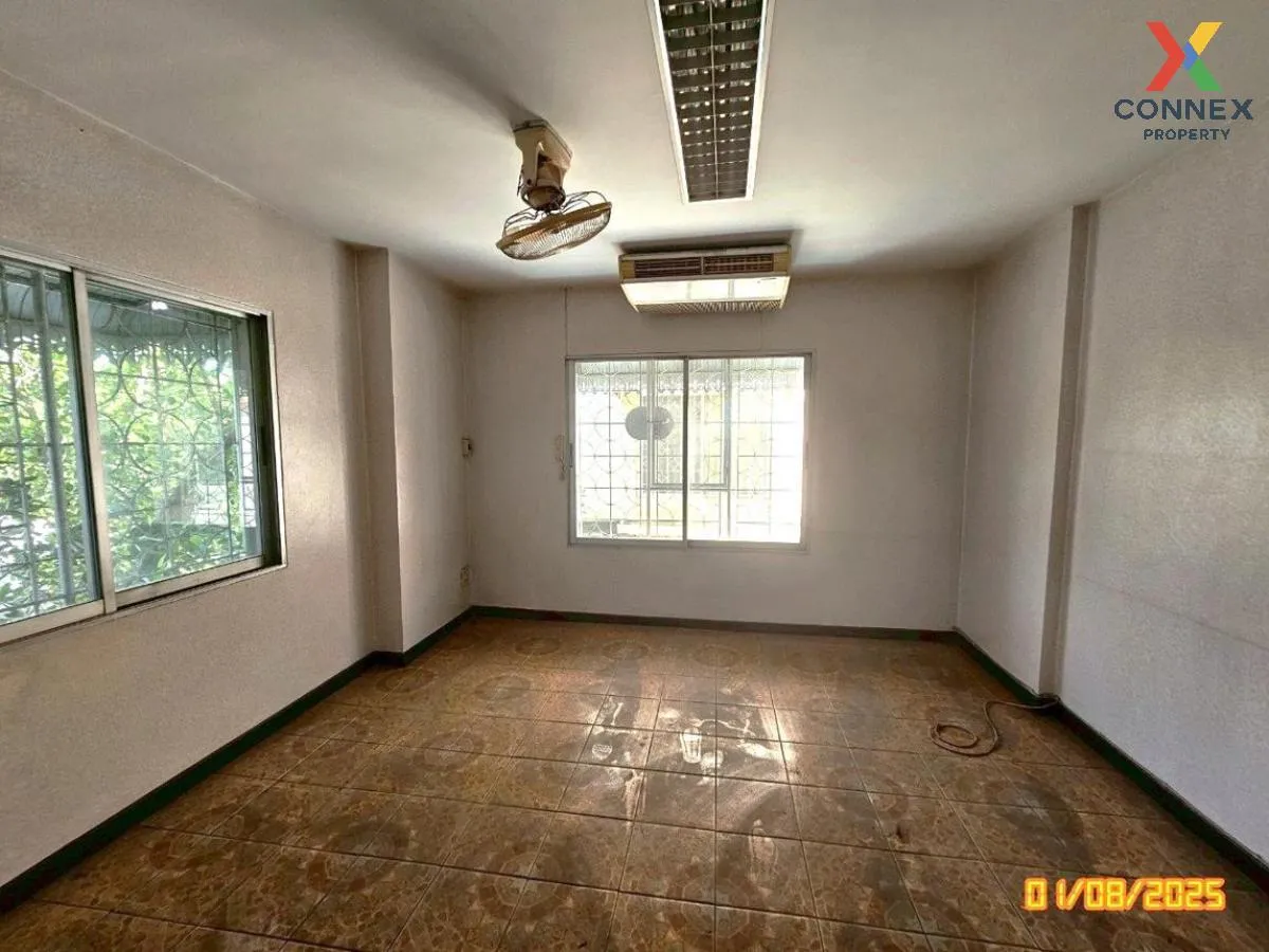 ขายทาวน์เฮ้าส์/ทาวน์โฮม  สินทรัพย์นครการ์เด้นท์ บางแค เขต บางแค ก