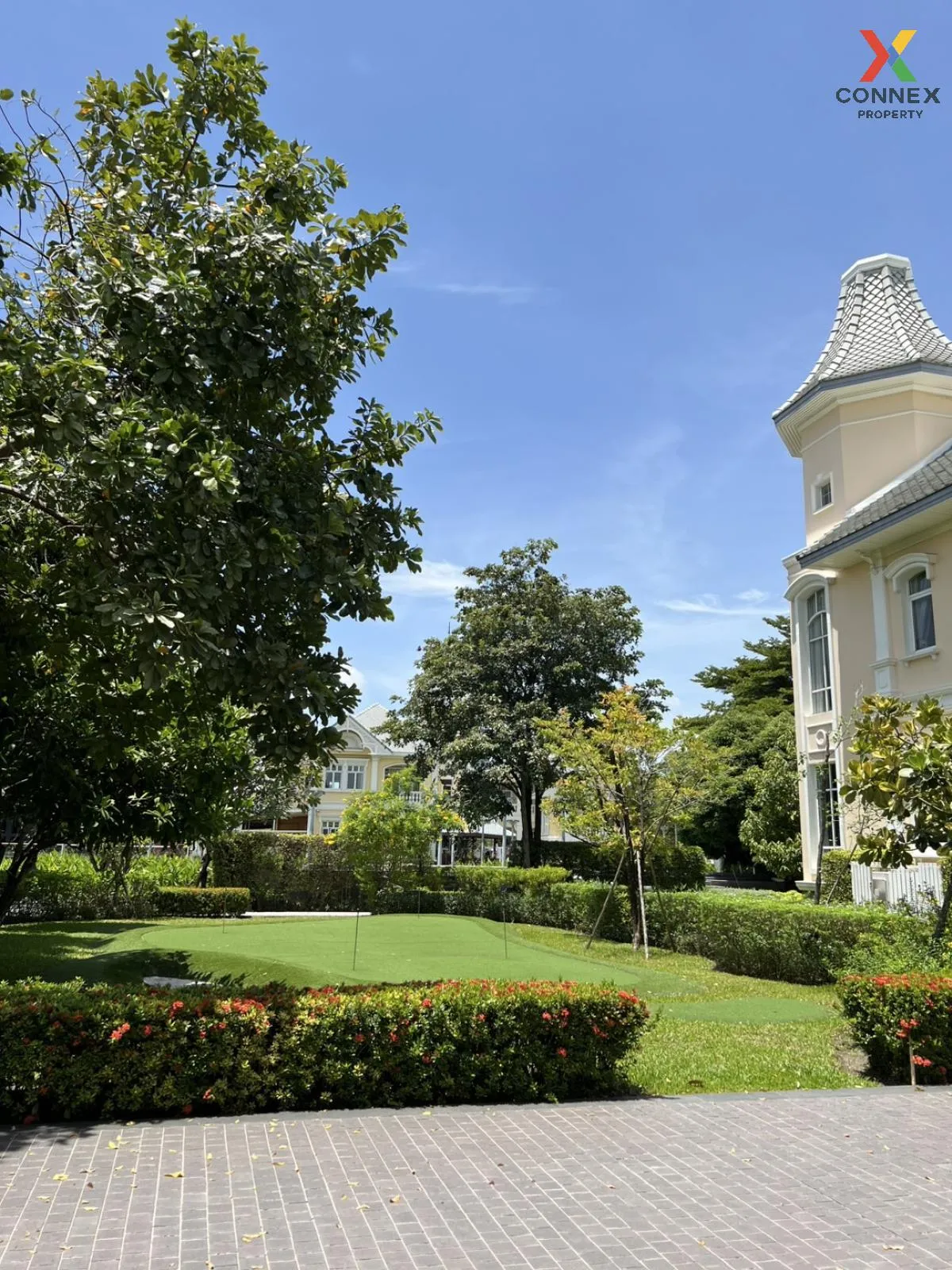 (วิวทะเลสาปหมู่บ้าน หลังมุม) ขายบ้าน  เดอะ รอยัล เรสซิเดนท์ ห้องม 2