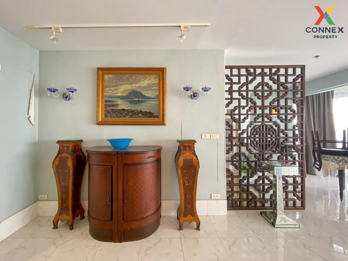 For Sale Condo , Metro Jomtien Condotel , Penthouse , nice view ,