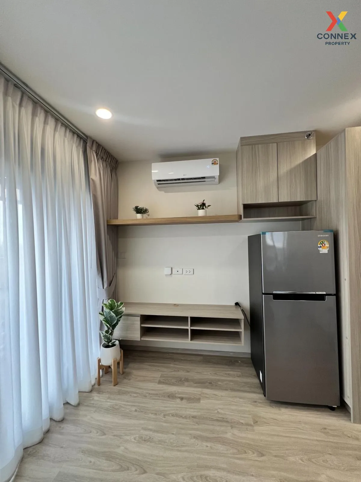 เช่าคอนโด  ออริจิ้น ปลั๊ก แอนด์ เพลย์ ศรีนครินทร์ MRT-ศรีด่าน (สา 2