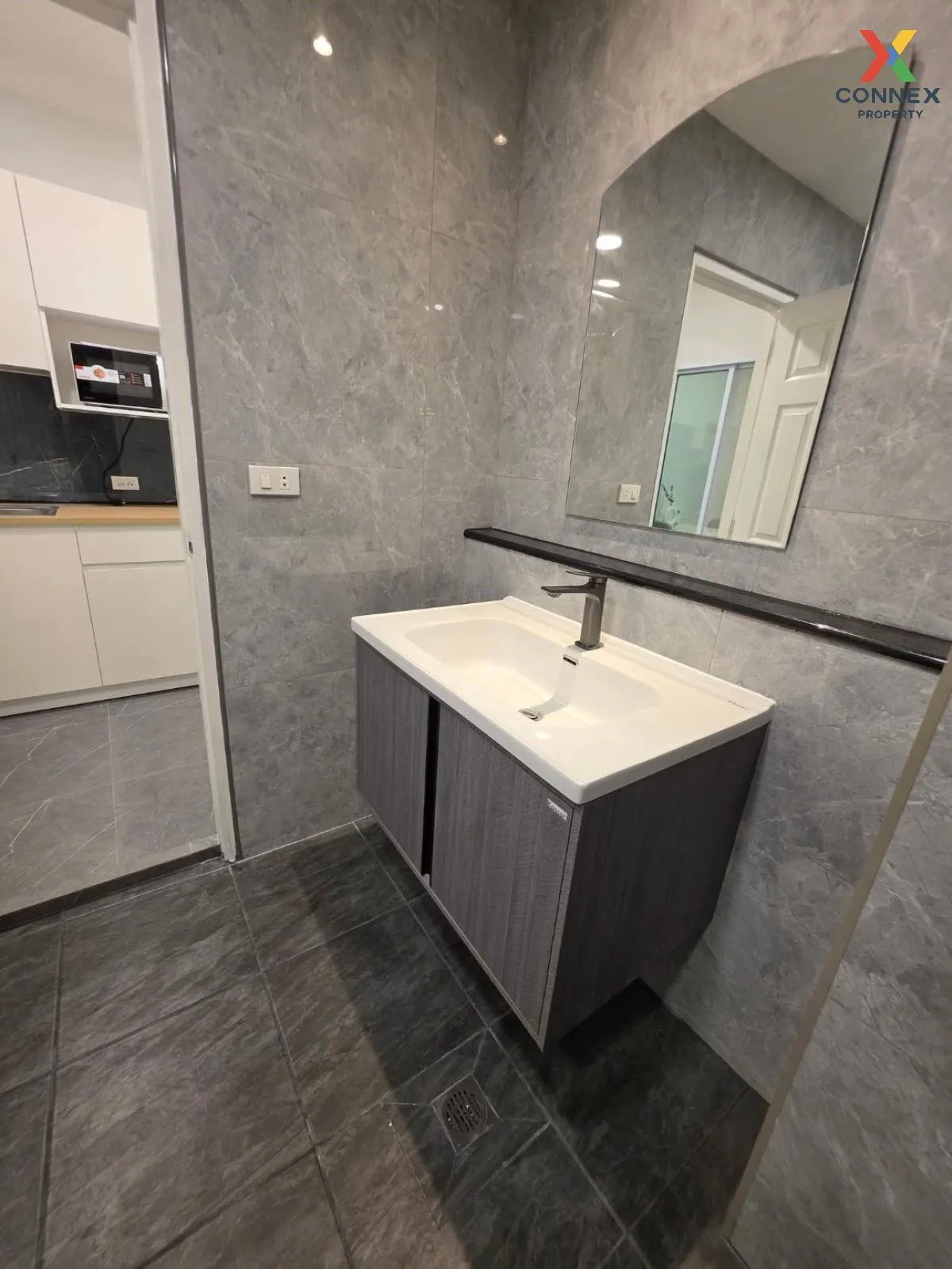 For Sale Condo , 103 Central Condominium , Chaiya Sathan , Saraph