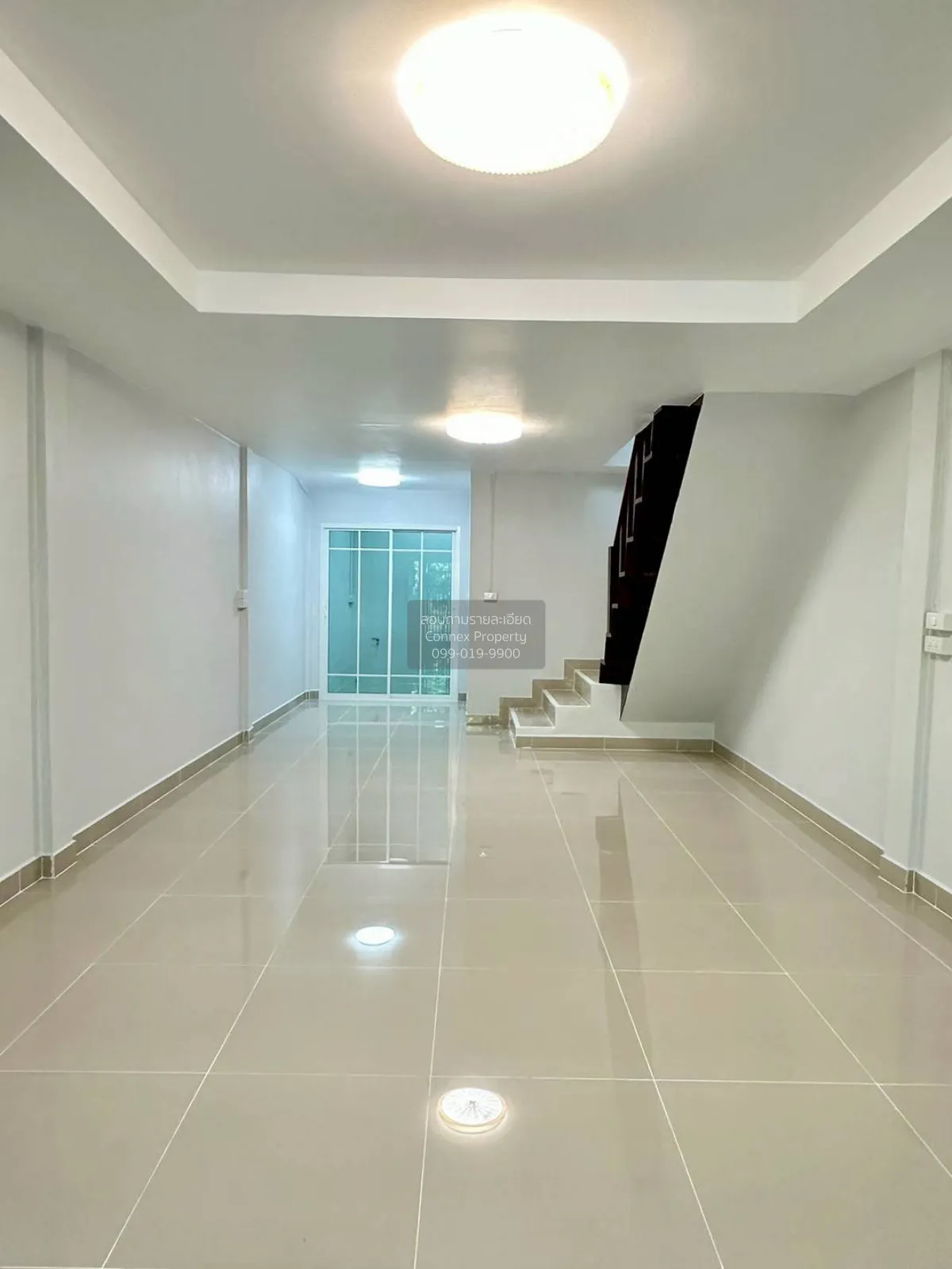 ขายทาวน์เฮ้าส์/ทาวน์โฮม  บ้านรัตนาธิเบศร์ รีโนเวทใหม่ MRT-ตลาดบาง 4