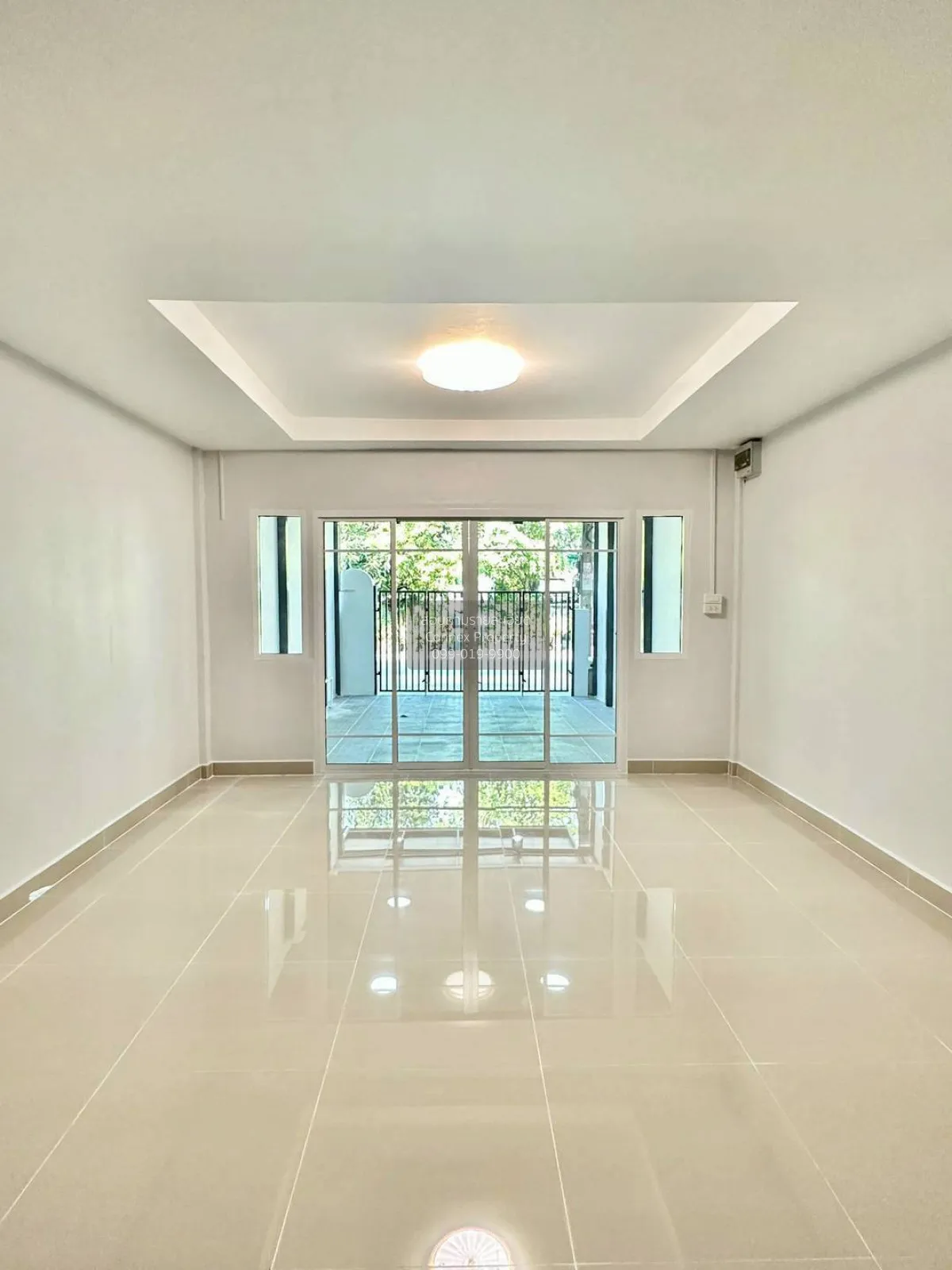 ขายทาวน์เฮ้าส์/ทาวน์โฮม  บ้านรัตนาธิเบศร์ รีโนเวทใหม่ MRT-ตลาดบาง