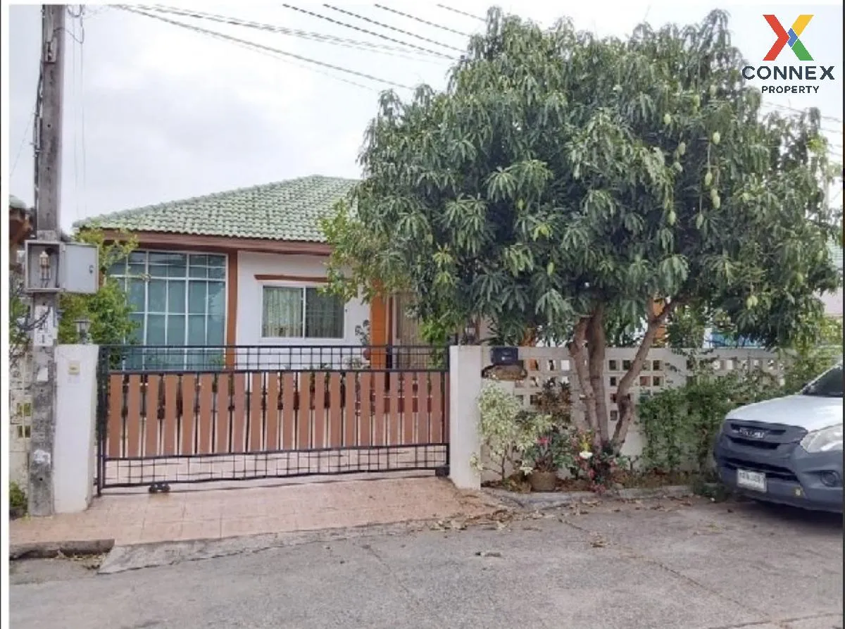 For Sale House , Baan Paksaville , Lam Pla Thiw , Lat Krabang , B 2