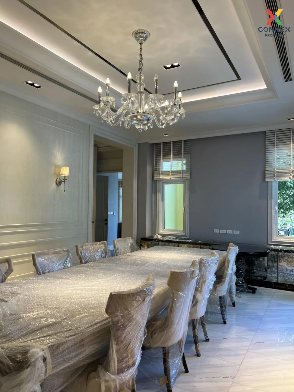 (วิวทะเลสาปหมู่บ้าน) ขายบ้าน  เดอะ รอยัล เรสซิเดนท์ วิวแม่น้ำ จรเ