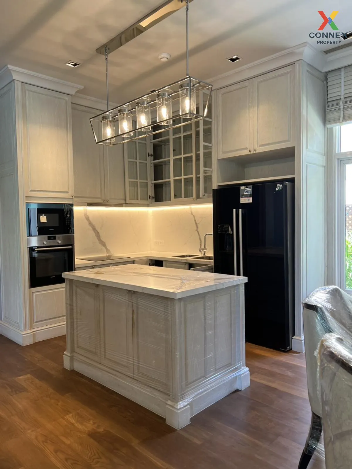 (วิวทะเลสาปหมู่บ้าน) ขายบ้าน  เดอะ รอยัล เรสซิเดนท์ วิวแม่น้ำ จรเ