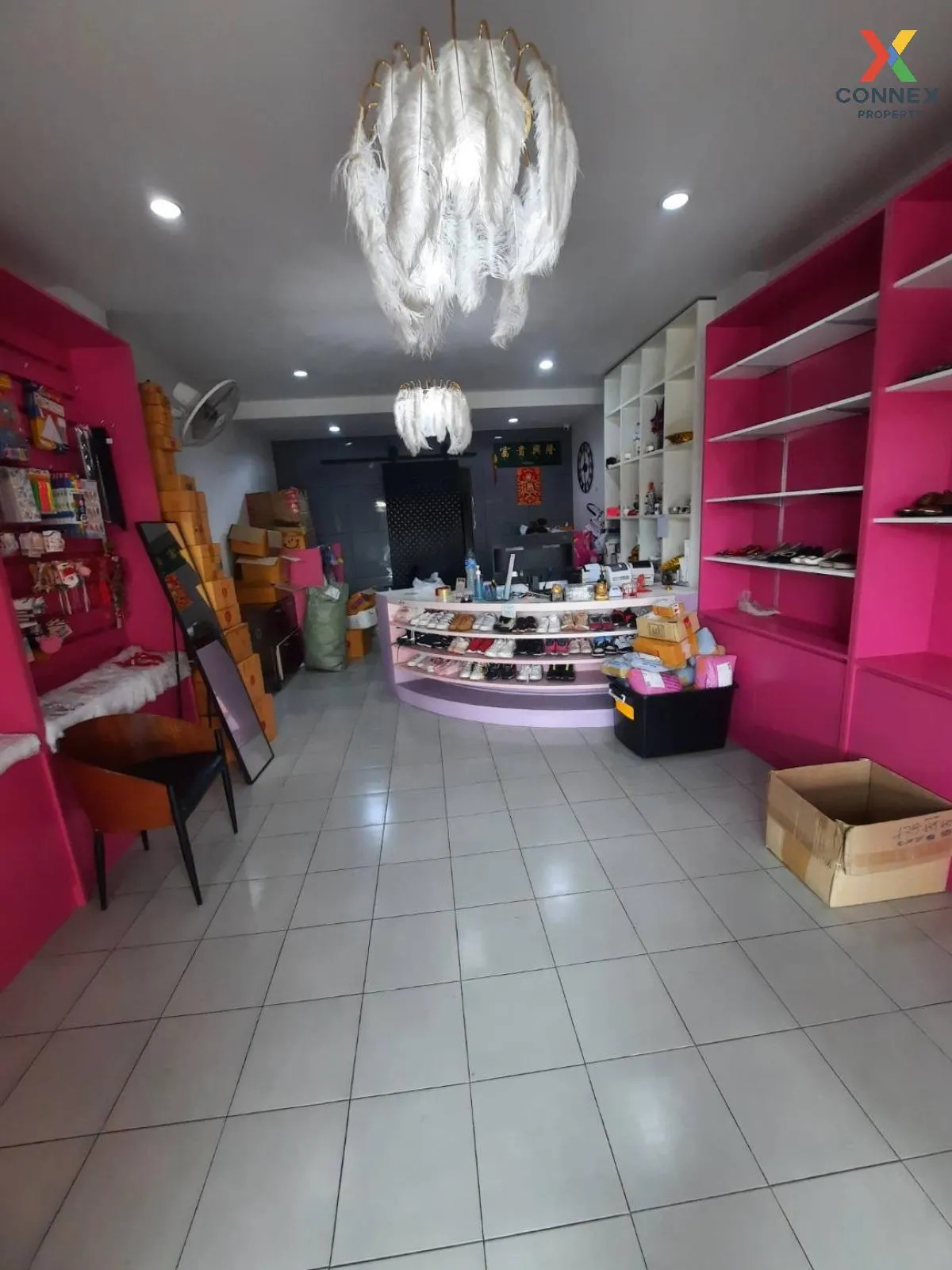 For Sale 3 - storey commercial building area 1 square meter Lam L 4