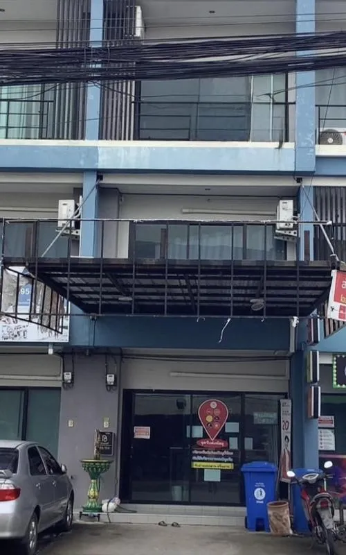 For Sale 3 - storey commercial building area 1 square meter Lam Luk Ka Pathum Thani , Lat Sawai , Lam Luk Ka , Pathum Thani , CX-131347