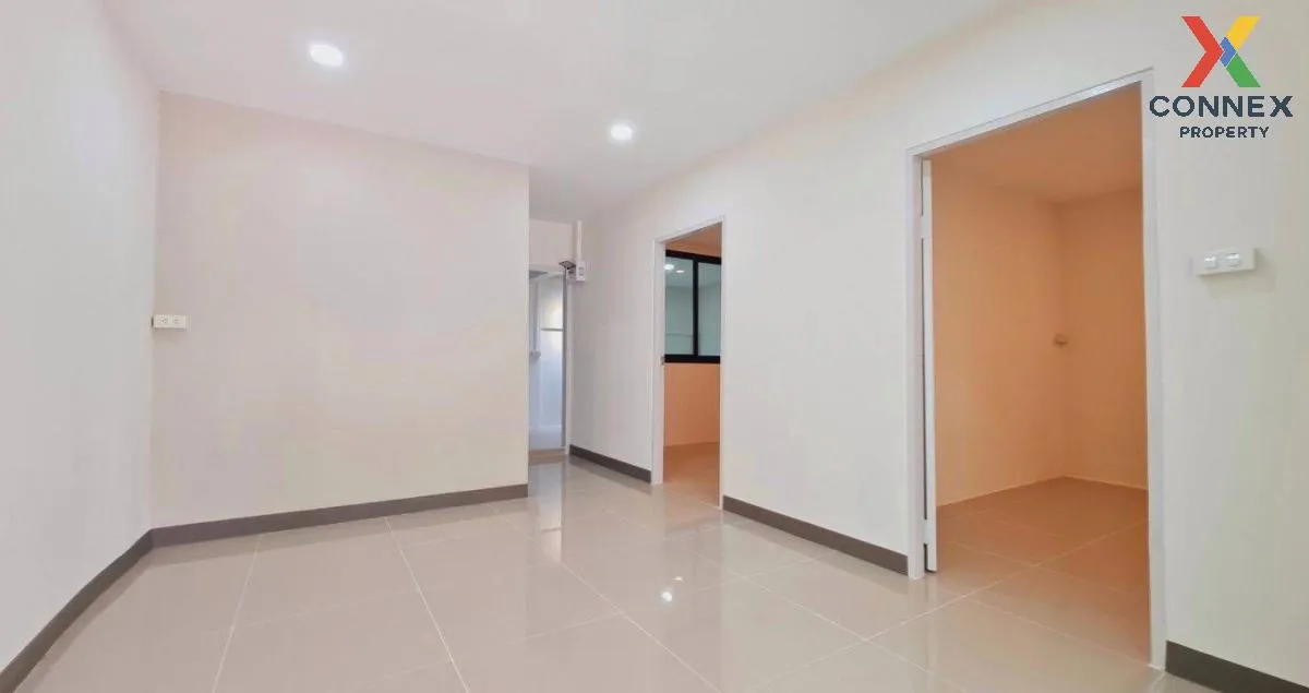 ขายทาวน์เฮ้าส์/ทาวน์โฮม  บ้านพฤกษา 3 บางบัวทอง บางคูรัด บางบัวทอง