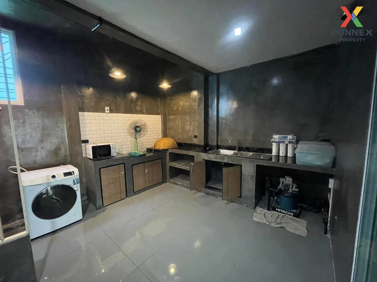 For Rent Townhouse/Townhome  , The Pumarin rangsit , Khu Khot , L