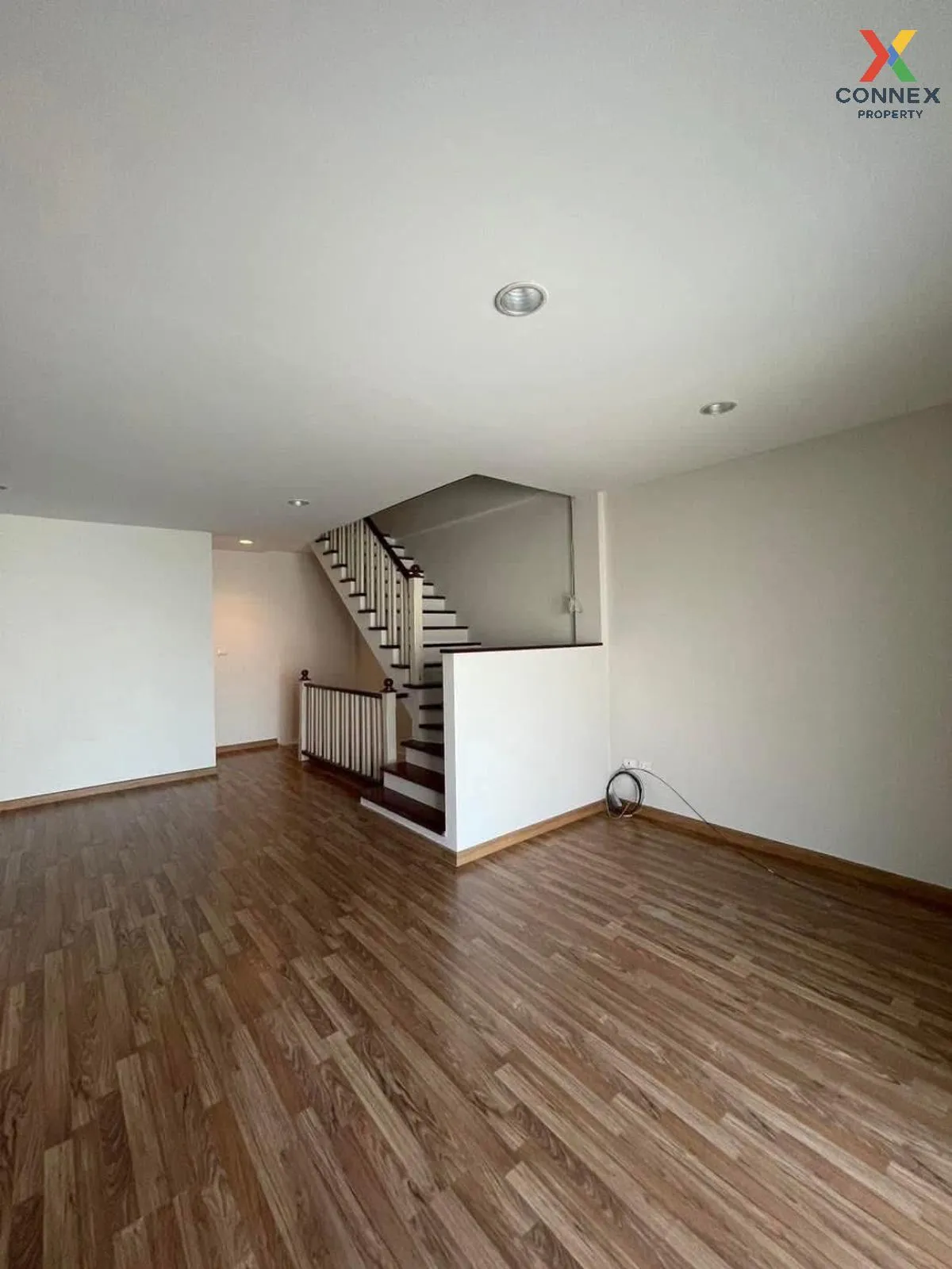 For Rent Townhouse/Townhome  , The Pumarin rangsit , Khu Khot , L