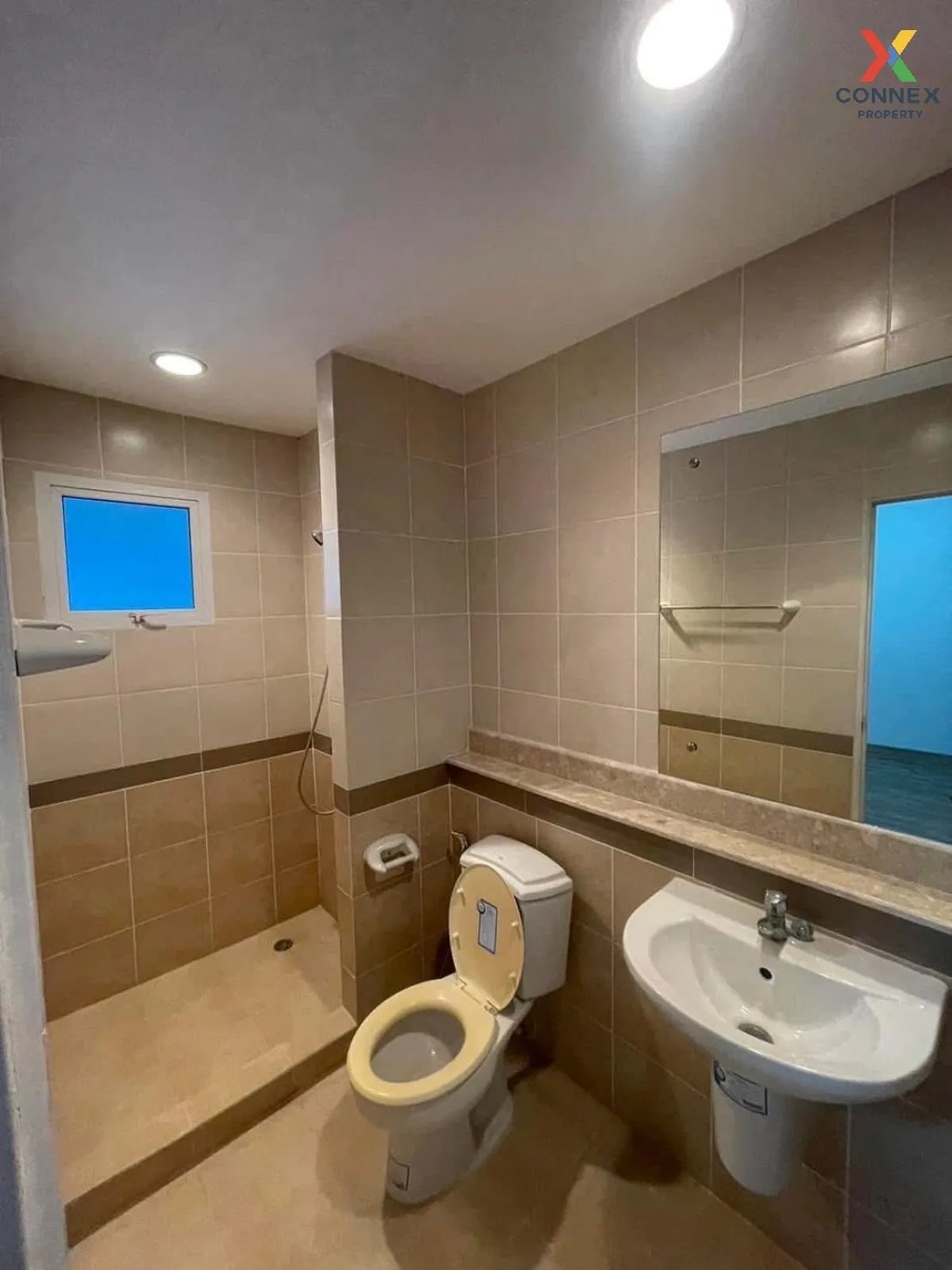 For Rent Townhouse/Townhome  , The Pumarin rangsit , Khu Khot , L