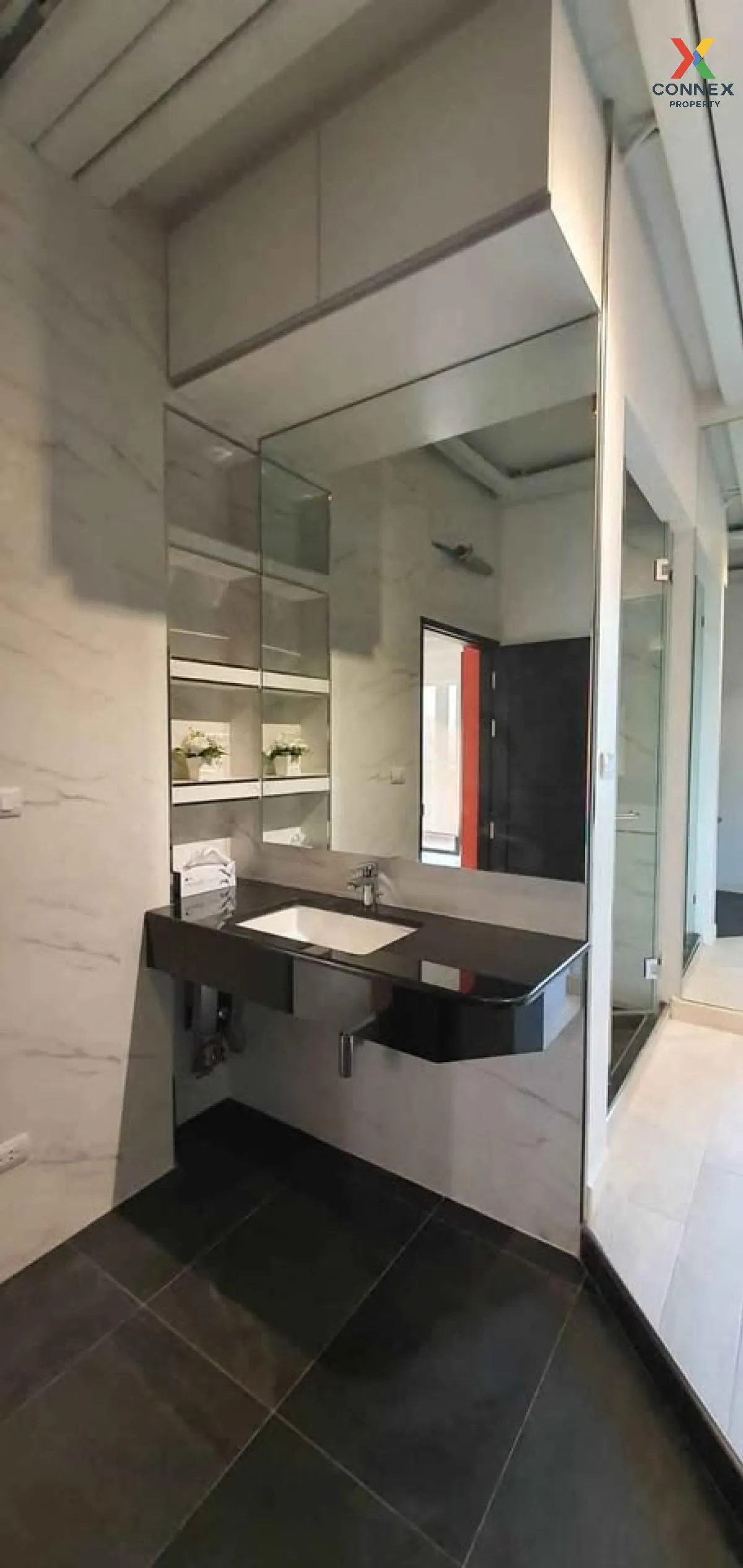 ขายคอนโด  ซันพาเลซ คอนโดมิเนียม รีโนเวทใหม่ บางกะปิ เขต ห้วยขวาง 