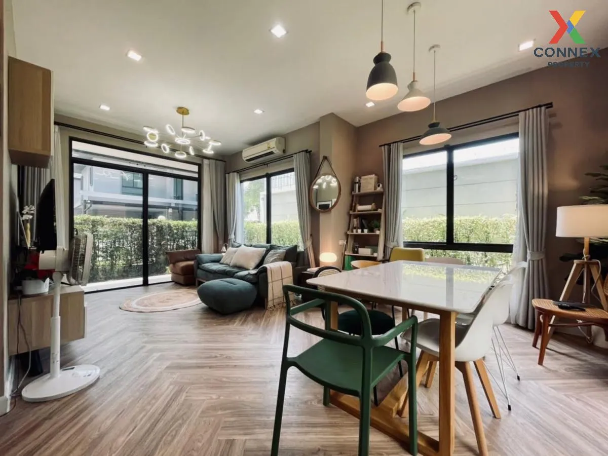 ขายบ้าน  บางกอก บูเลอวาร์ด ศรีนครินทร์ - บางนา MRT-ศรีด่าน (สายสี 2