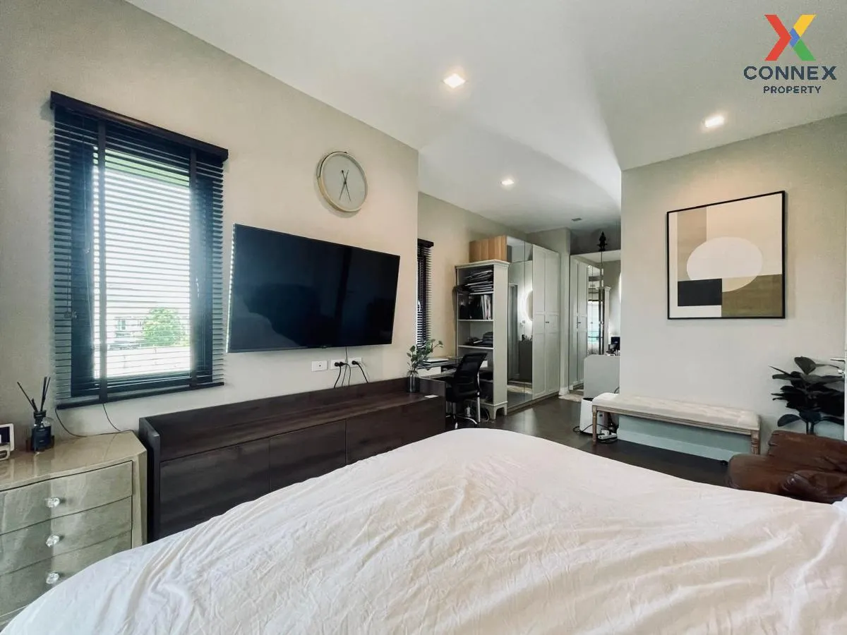 ขายบ้าน  บางกอก บูเลอวาร์ด ศรีนครินทร์ - บางนา MRT-ศรีด่าน (สายสี