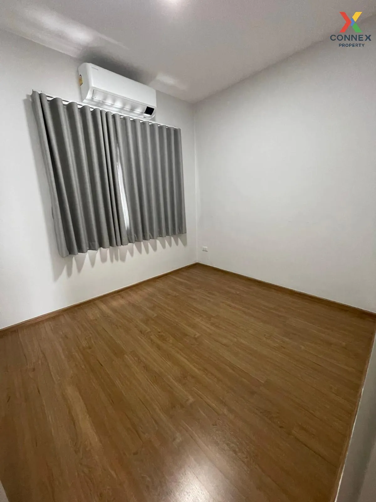 เช่าทาวน์เฮ้าส์/ทาวน์โฮม  พลีโน่ สุขุมวิท - บางนา 2 ห้องมุม บางพล