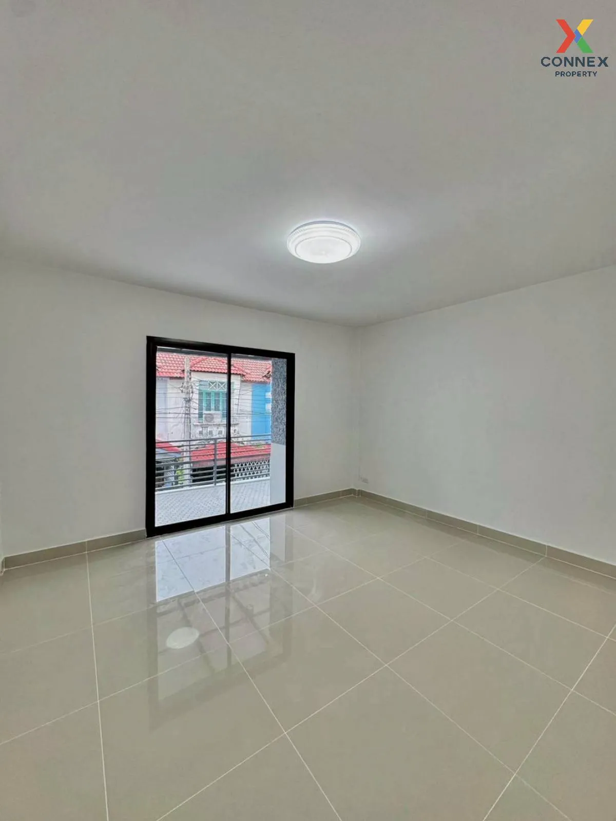 For Sale Townhouse/Townhome  , Piyawararom 2 , newly renovated ,  For Sale Townhouse/Townhome  , Piyawararom 2 , newly renovated ,