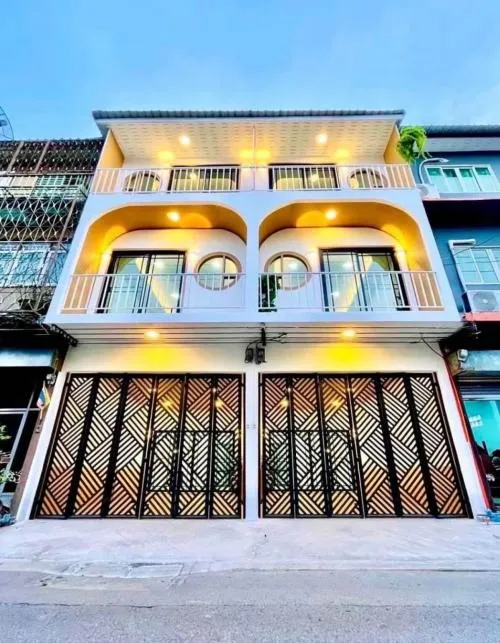 For Sale 3-storey townhouse, Soi Charansanitwong 85 , Bang O , Bang Phlat , Bangkok , CX-131465 For Sale 3-storey townhouse, Soi Charansanitwong 85 , Bang O , Bang Phlat , Bangkok , CX-131465