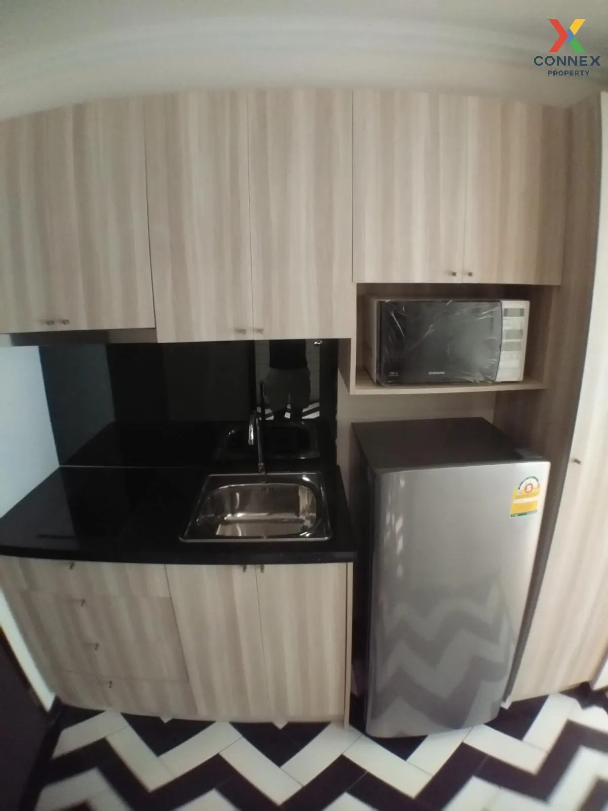 เช่าคอนโด  เวเนเชี่ยน ซิกเนเจอร์ คอนโด รีสอร์ท พัทยา นาจอมเทียน ส 3