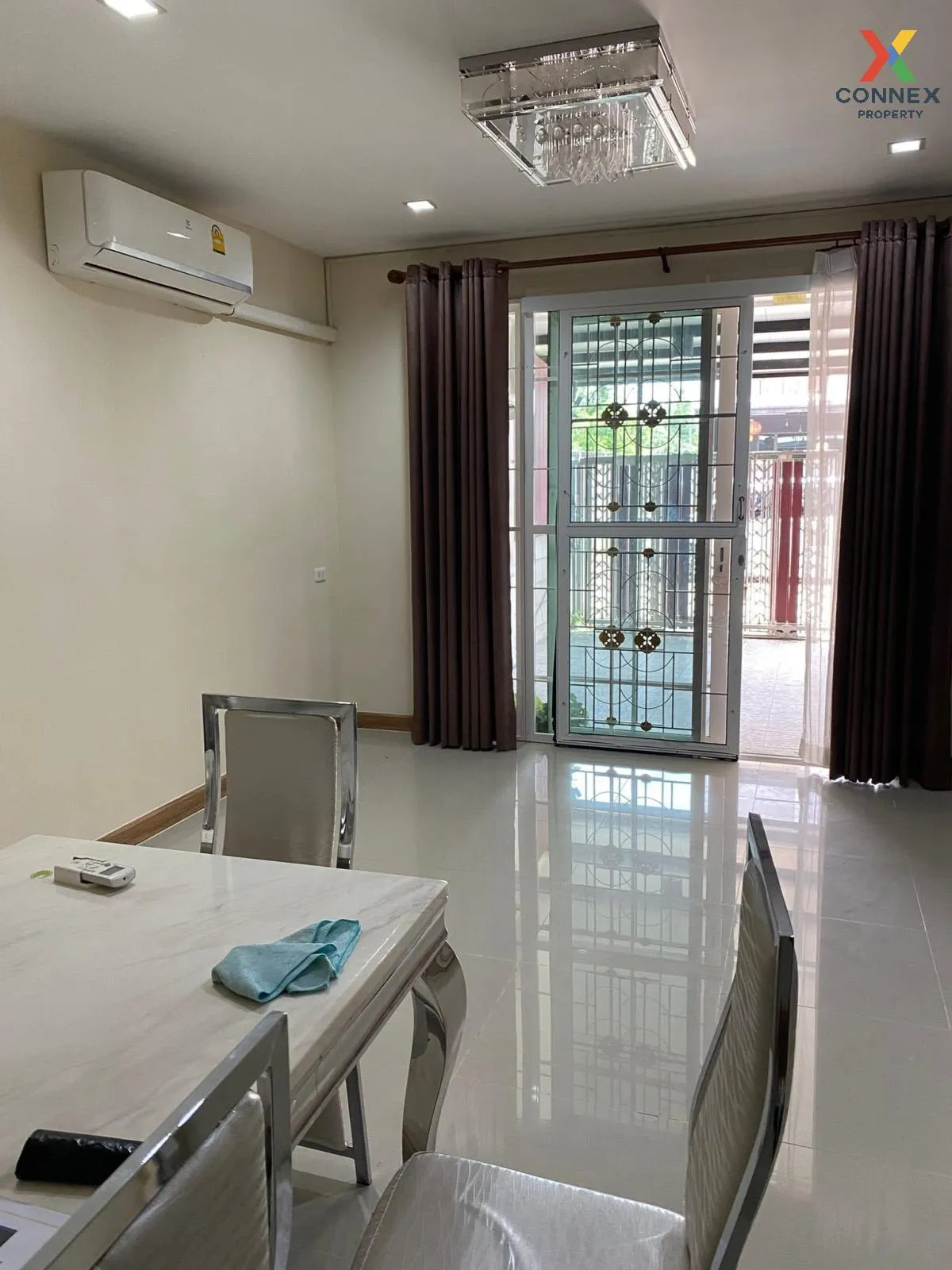 ขายทาวน์เฮ้าส์/ทาวน์โฮม  โกลเด้น ทาวน์ 2 สุขสวัสดิ์ - พุทธบูชา ห้ 4