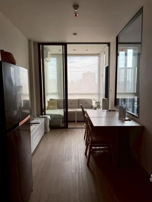 เช่าคอนโด  ดิ อิสสระ สาทร BTS-ช่องนนทรี ทุ่งมหาเมฆ เขต สาทร กรุงเทพ CX-131568