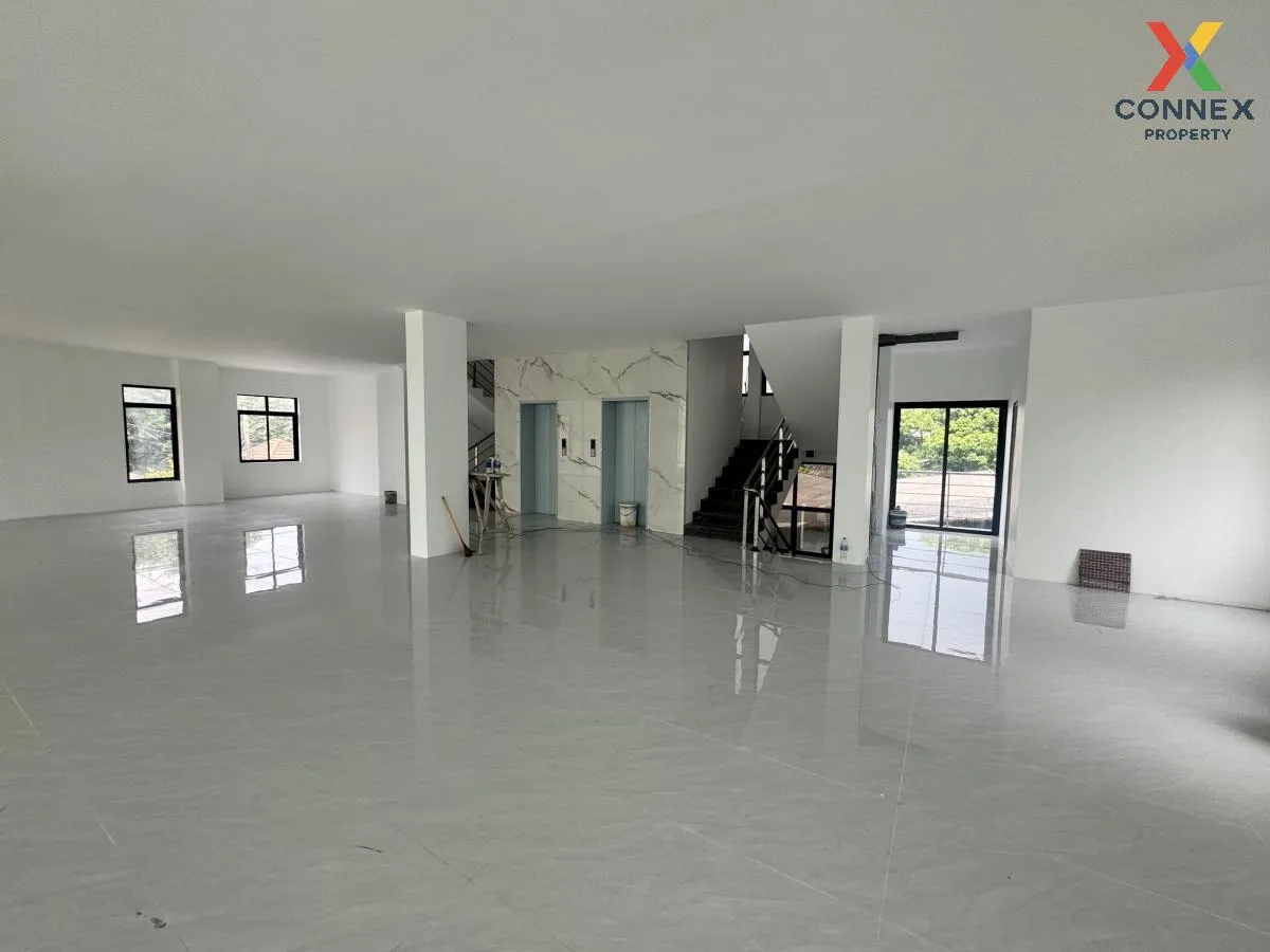 For Rent 5-Storey Mixed-Use Commercial Building , nice view , new 4