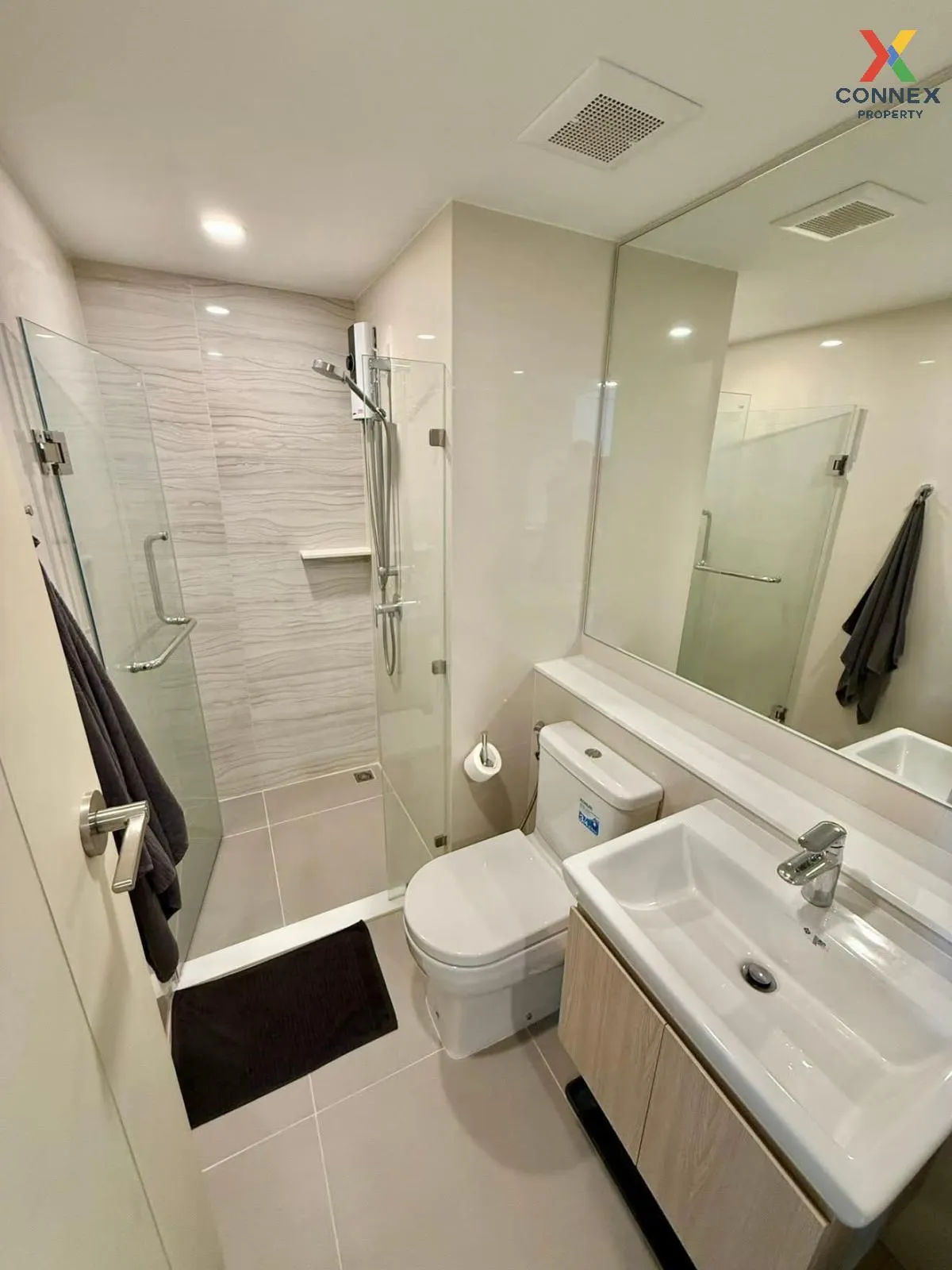 เช่าคอนโด  ไลฟ์ พระราม 4 - อโศก ดูเพล็กซ์ คลองเตย เขต คลองเตย กรุ