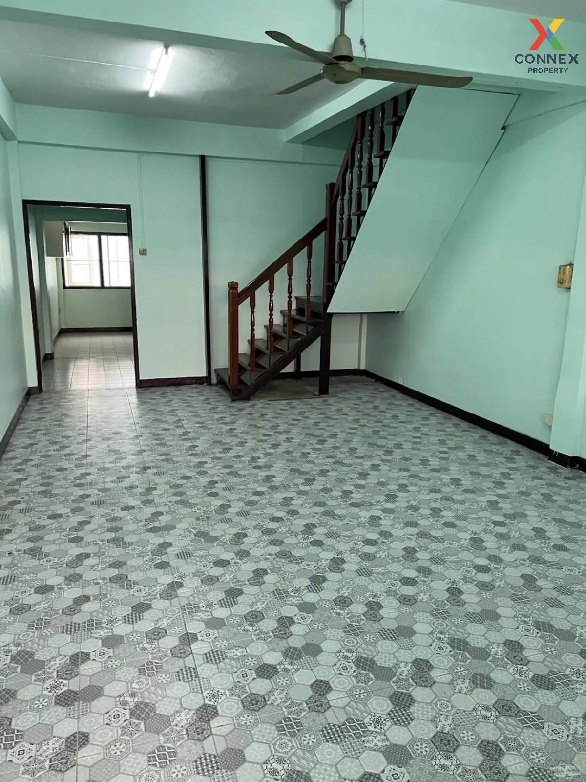 ขายทาวน์เฮ้าส์/ทาวน์โฮม  หมู่บ้านไชยเรืองศิริกุล 2 MRT-ศรีนุช (สา 3