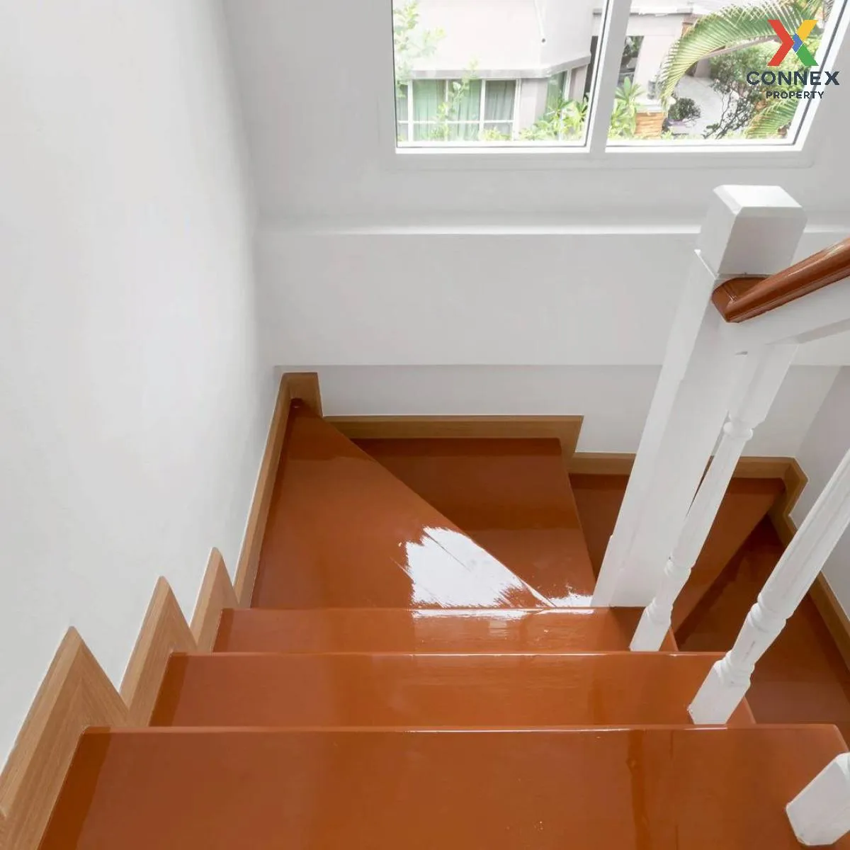 For Sale House , Chaiyapruek Bangbuathong , wide frontage , newly
